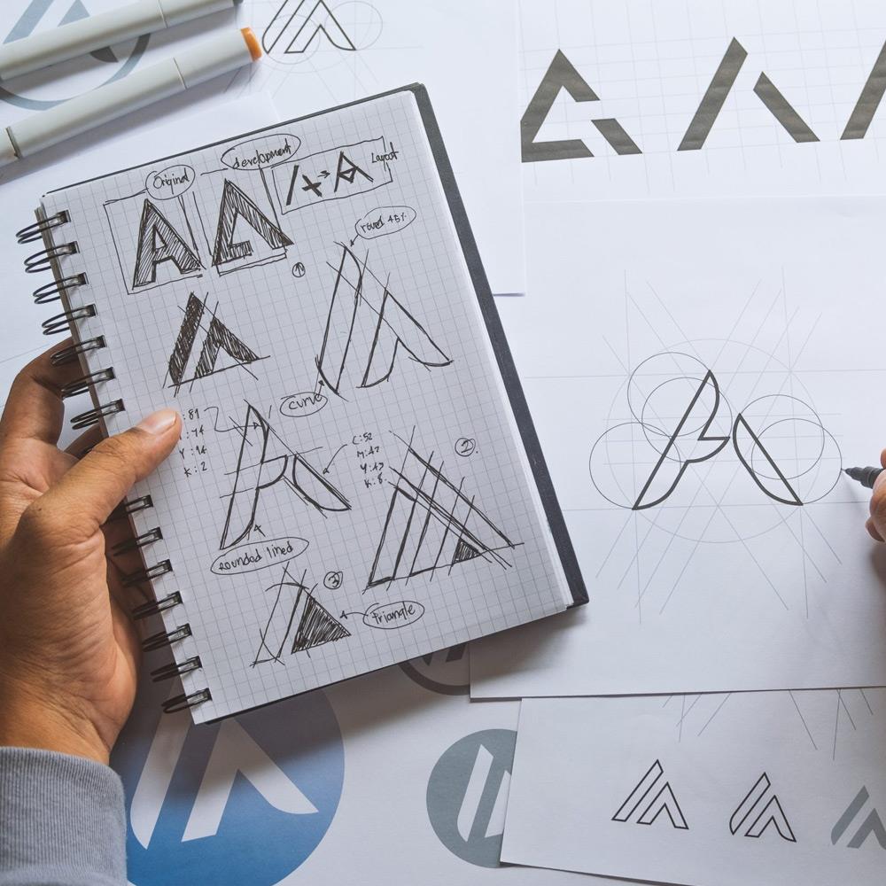 Rebranding aziendale: quando, come e perché è indispensabile rifarsi il look