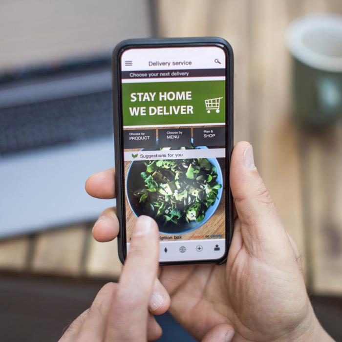 Emergenza sanitaria: la parola d’ordine è ripartire dal web